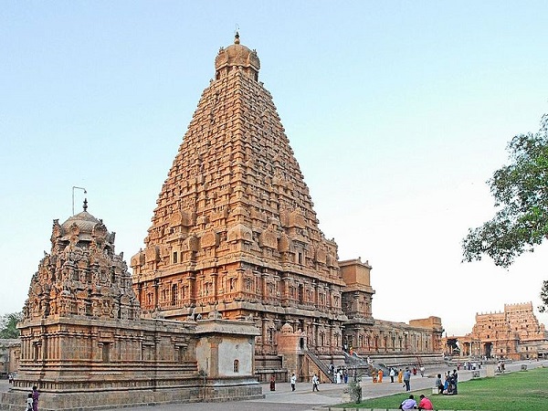 బృహదీశ్వర దేవాలయం