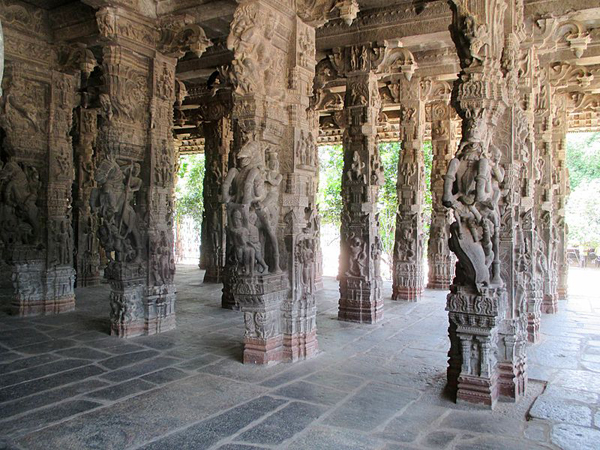 వరదరాజస్వామితో సమానంగా