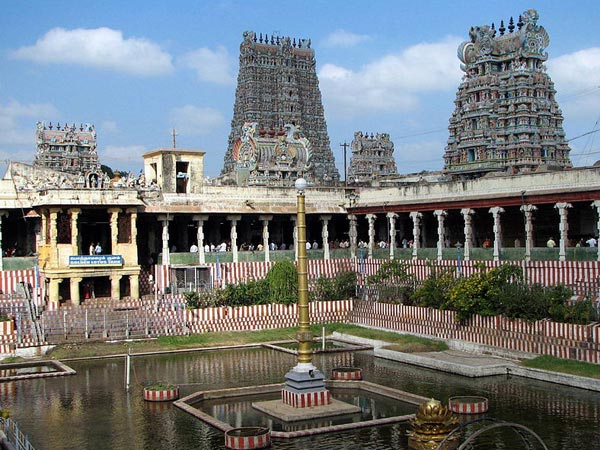 మీనాక్షి అమ్మవారి దేవాలయం