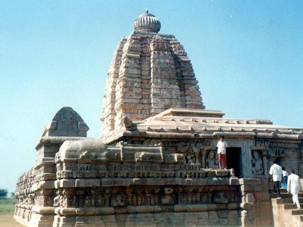 ఆలంపురం
