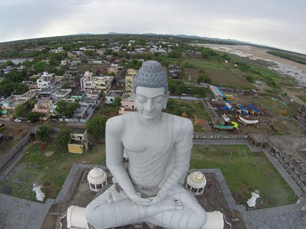 ఒకే విగ్రహంలో దశావతారాలు