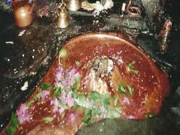 శివుడి జఠాజూటం శిరోజాలు ఉన్న గుహ