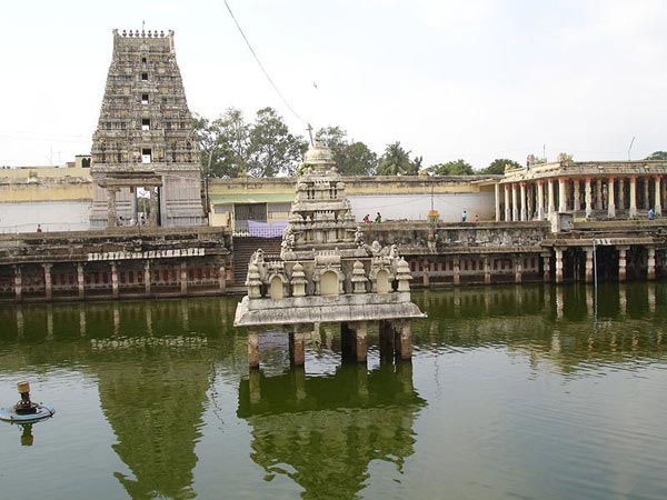 ఇతర అమ్మవారి దేవాలయాలు లేవు