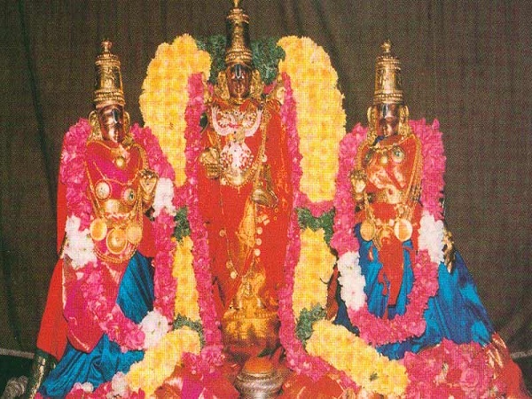 ఆయా ప్రదేశాల్లో ఉంచుతారు.