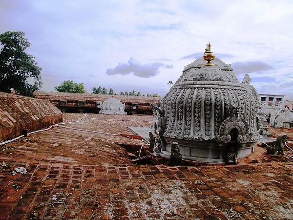 మరో కథనం ప్రకారం
