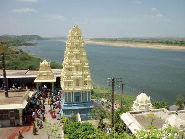 వేదాద్రి
