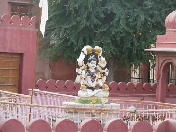 శివభారి ఆలయం
