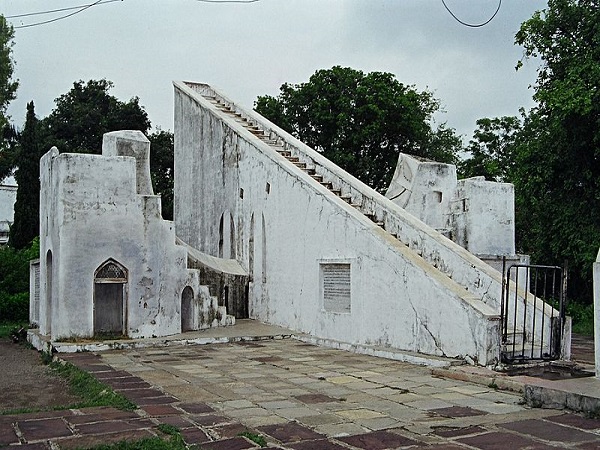 ఖగోళ పరిశోధన శాల