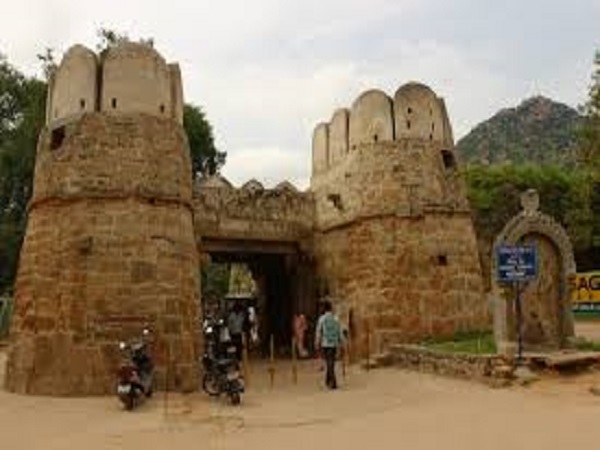 పెనుగొండ కోట