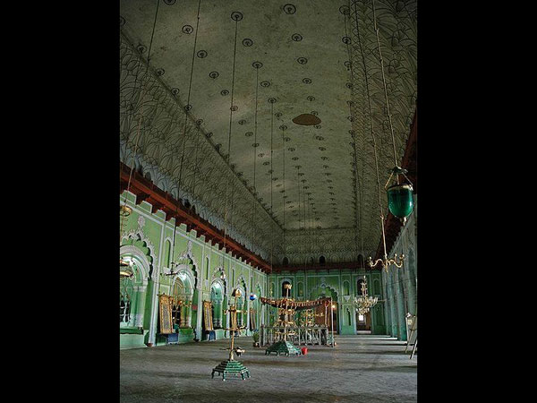 బారా ఇమాంబారా
