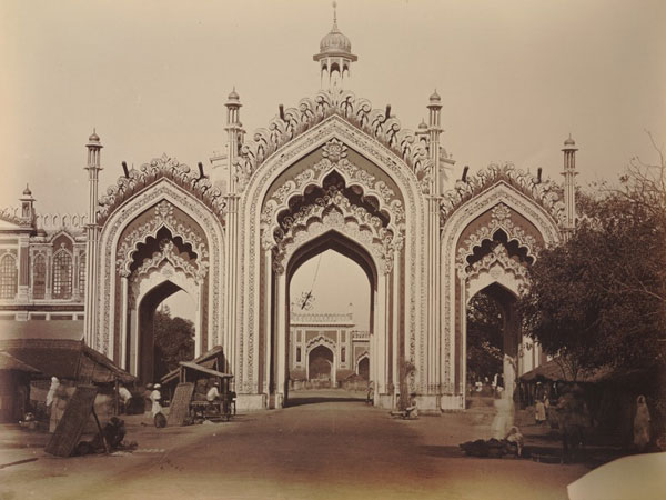 బారా ఇమాంబారా