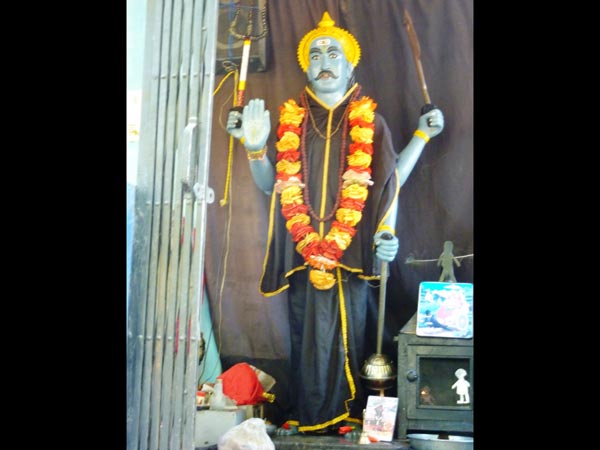 పరమశివుడిని ప్రార్థించి