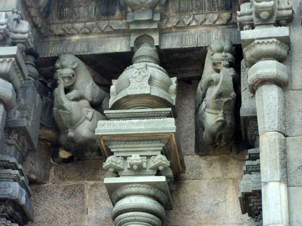 దక్షిణ భారత ఖజురహో, ఖిల్లా రామాలయం, డిచ్ పల్లి