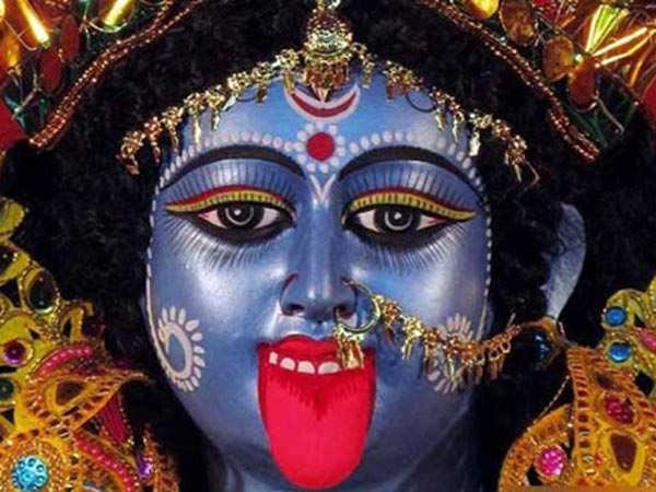 మధుర కాళీ అమ్మన్ దేవాలయం, సురువచూర్