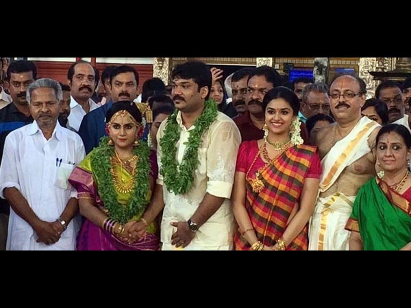 ఆలయానికి 3 కిలోమీటర్ల దూరంలో