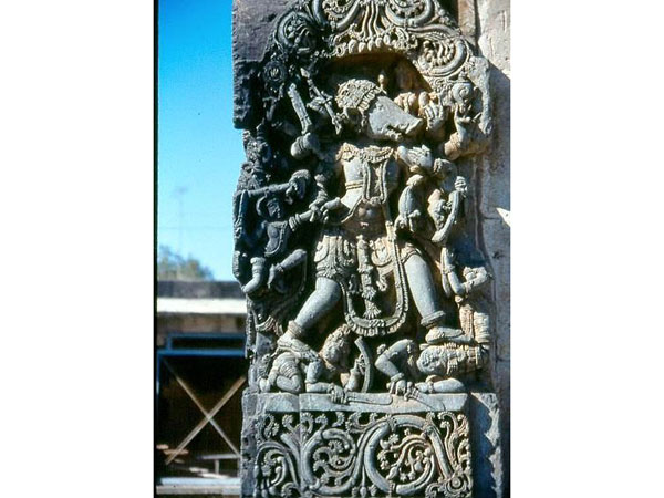 రాజధానిగా