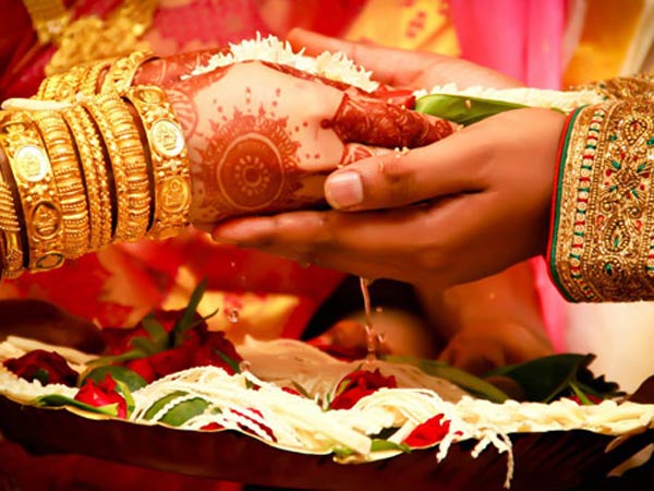కేశవన్ విగ్రహం కూడా