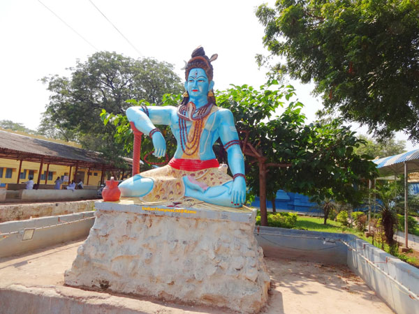 కాళేశ్వర, ముక్తేశ్వర ఆలయం