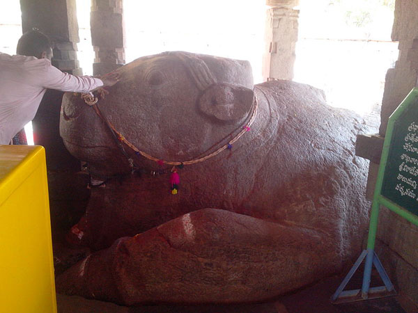 పుష్కరిణి నుంచి