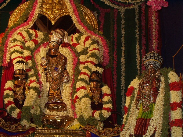 పురాతన పెరుమాల్ దేవాలయం