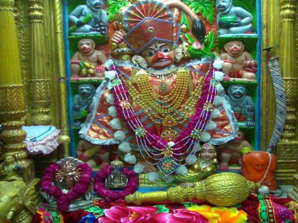కష్ట భంజన్ హనుమాన్ దేవాలయం