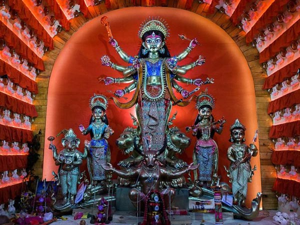 దుర్గాదేవి పెండల్స్