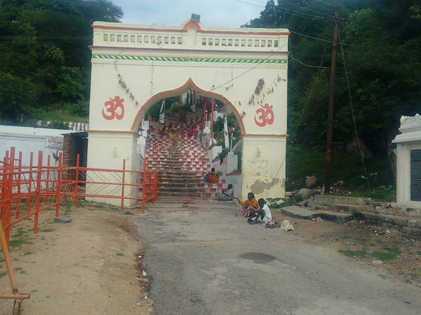 కురుమూర్తి వేంకటేశ్వర స్వామి