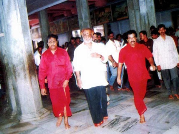 మరువత్తూర్ లో ఉన్న అరుల్మిగు ఆదిపరాశక్తి పీఠం