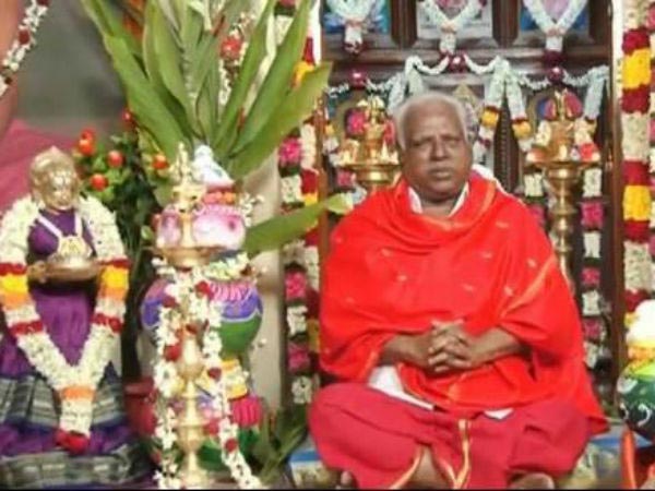 మరువత్తూర్ లో ఉన్న అరుల్మిగు ఆదిపరాశక్తి పీఠం