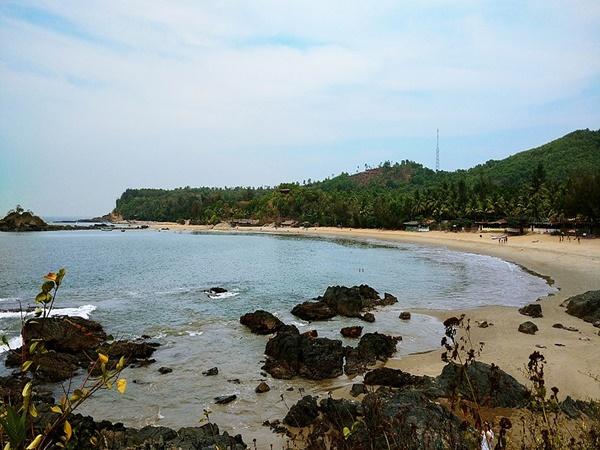 ఓమ్ బీచ్, గోకర్ణ