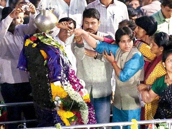 శని శింగనాపూర్