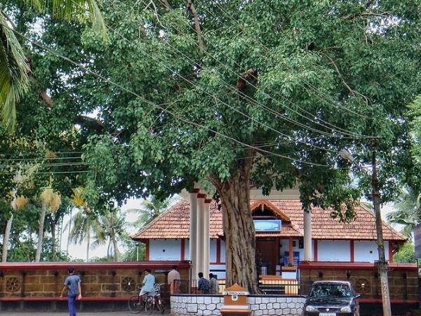 నలంబలం తీర్థయాత్ర