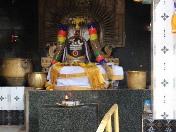 ఉదయార్ దేవాలయం, తిరుచెరాయ్