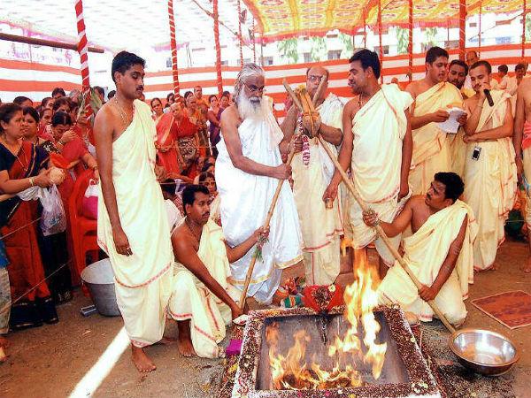 గాయిత్రీ దేవాలయం, తడాస్