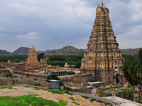 విరూపాక్ష టెంపుల్ , హంపి: