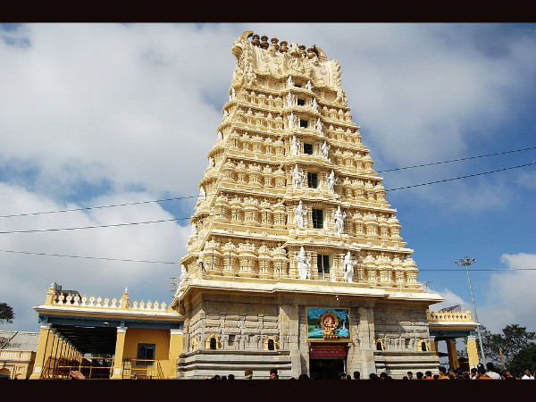 ఛాముండేశ్వరీ టెంపుల్, మైసూర్