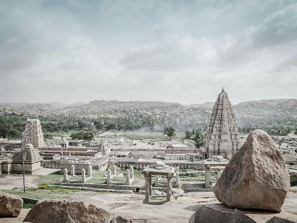 బాలకృష్ణాలయంలో బాలకృష్ణుడి విగ్రహం ఉండదు