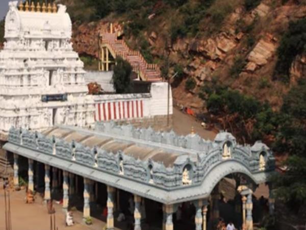 శ్రీకాళహస్తి ఎలా చేరుకోవాలి ?
