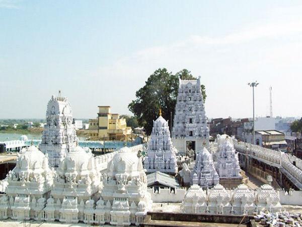 అర్జునుడి మునిమనవడైన