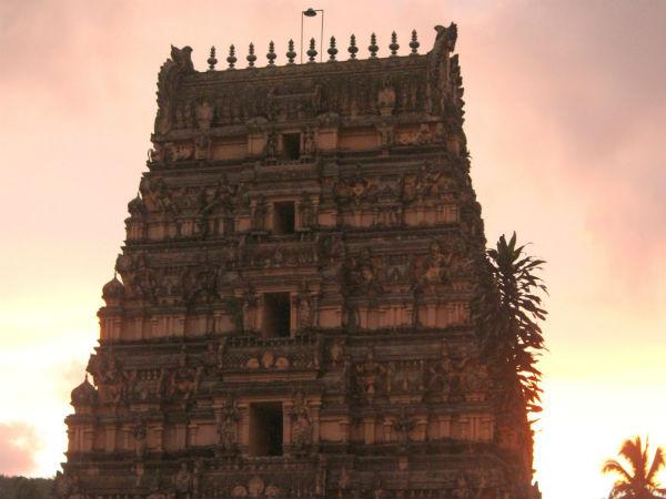 కాసరగాడ్ జిల్లాలో అత్యంత ప్రసిద్ది చెందినది