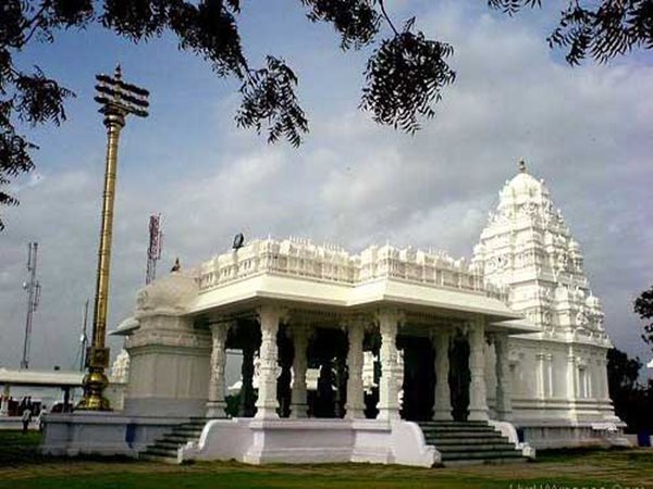 సంఘినగర్ ఆలయంగా