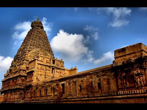 ఎలా వెళ్ళాలి?