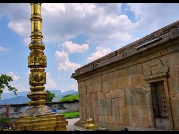 ఎలా వెళ్ళాలి?