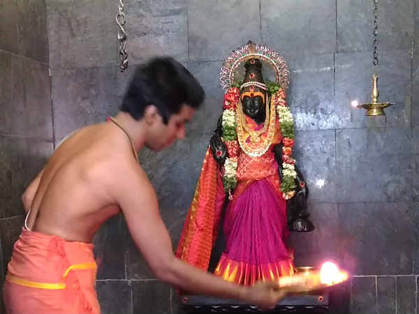 ఈ ఆలయ పురాణాగాథ ప్రకారం