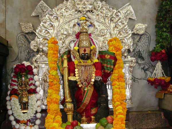 అమ్మ ఒక్కో అవతారంలో ఒక్కోలా ఉంటుంది