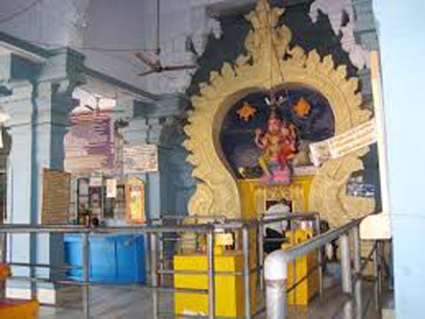 నరసింహస్వామిని దర్శించినంతనే గ్రహ దోషాలు పోతాయని ప్రతీతి.