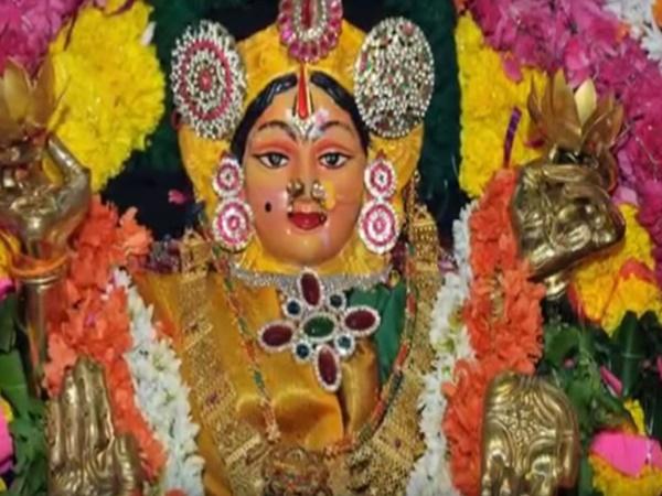హంపి విరూపాక్ష పీఠాధిపతులచే నూతన విగ్రప్రతిష్ఠాపన