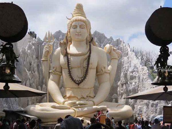 కెంఫోర్ట్ శివాలయం బెంగళూరు: