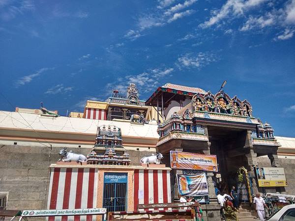 ఒకసారి సృష్టకర్త అయిన బ్రహ్మగారు
