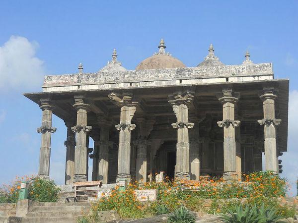 వేది దేవాలయం